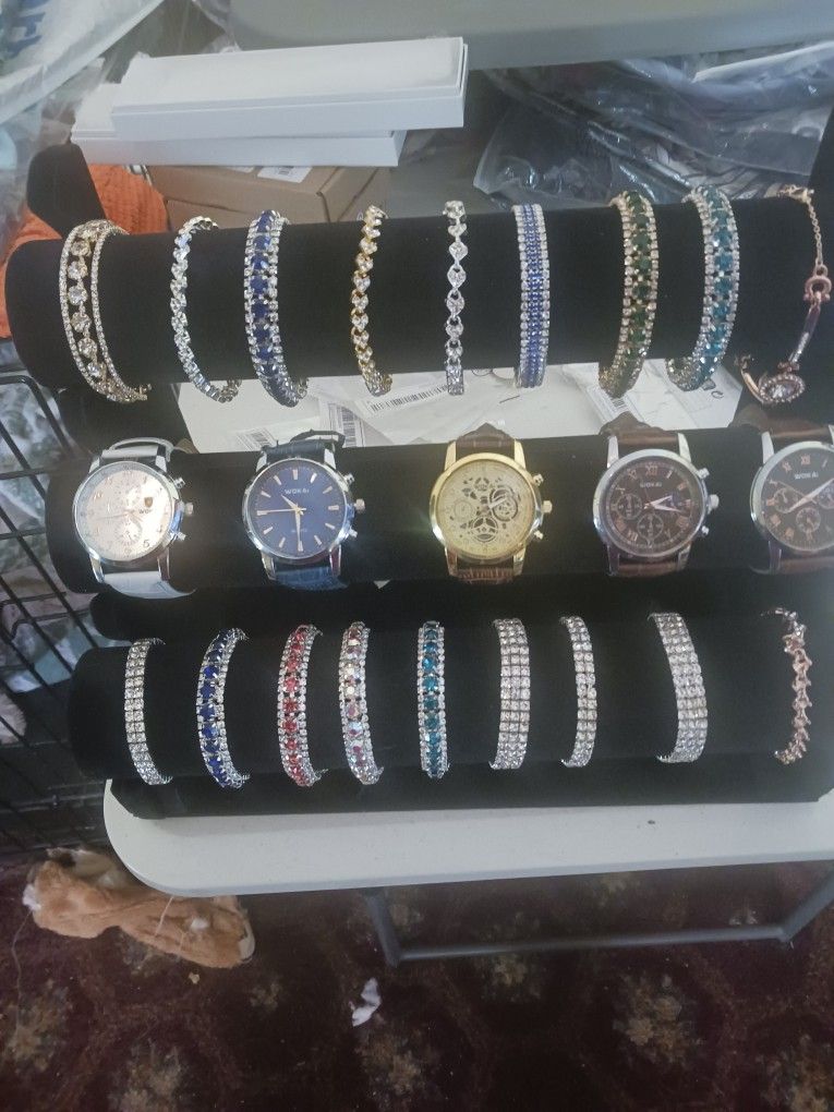 New Watches And Bracelets And Necklaces