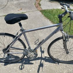 Marin San Rafael Hybrid Bike 17.5" Frame Like New 700c Tires - $70 FIRM 