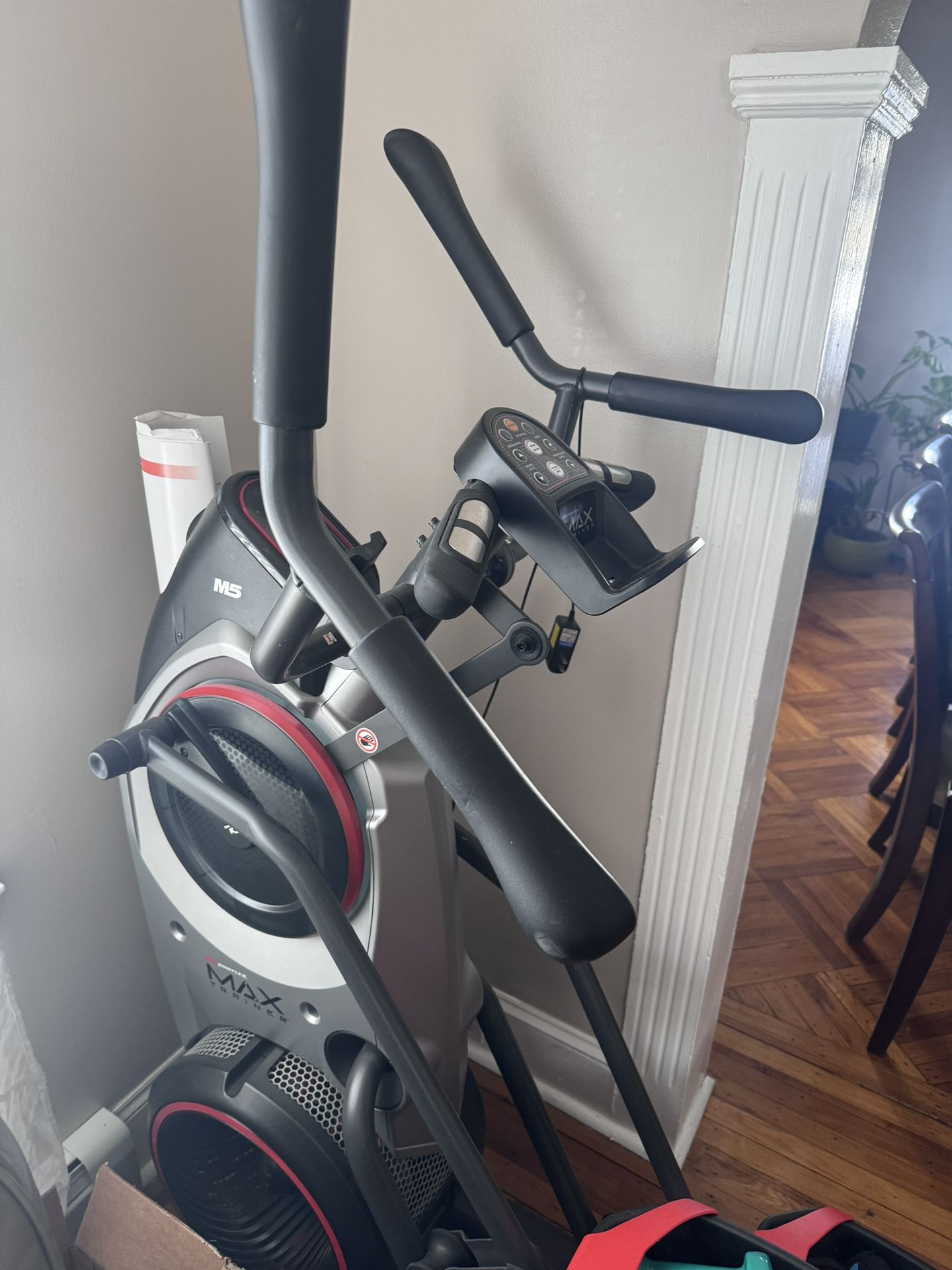 Bowflex Max trainer M5 Elliptical