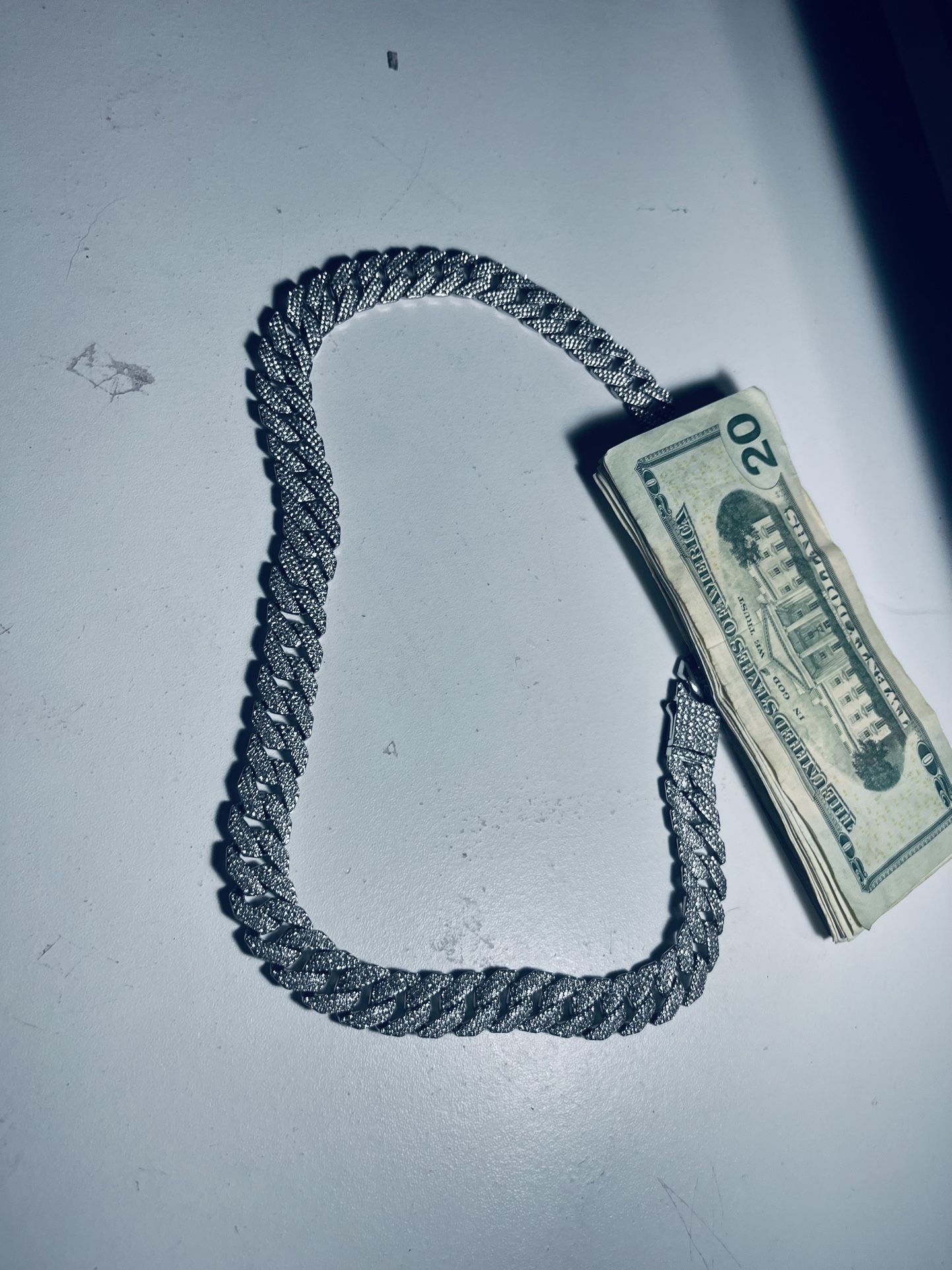 Diamond Chain