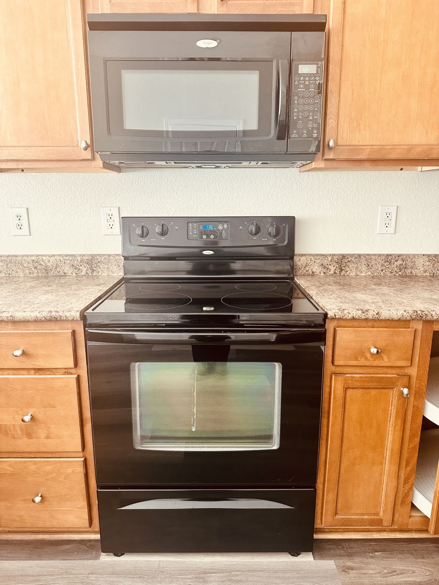 Electric Range Stove And Microwave (range)