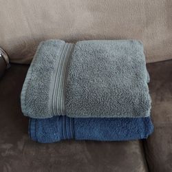 Bath Towels  5 each One
