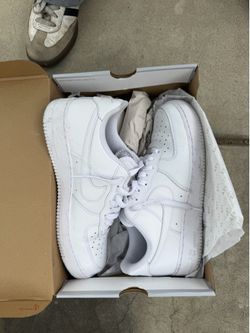 Air Force’s size 10