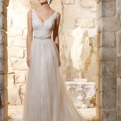 NWT Maggie Sottero Wedding Dress