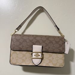 Coach Shoulder Bags 