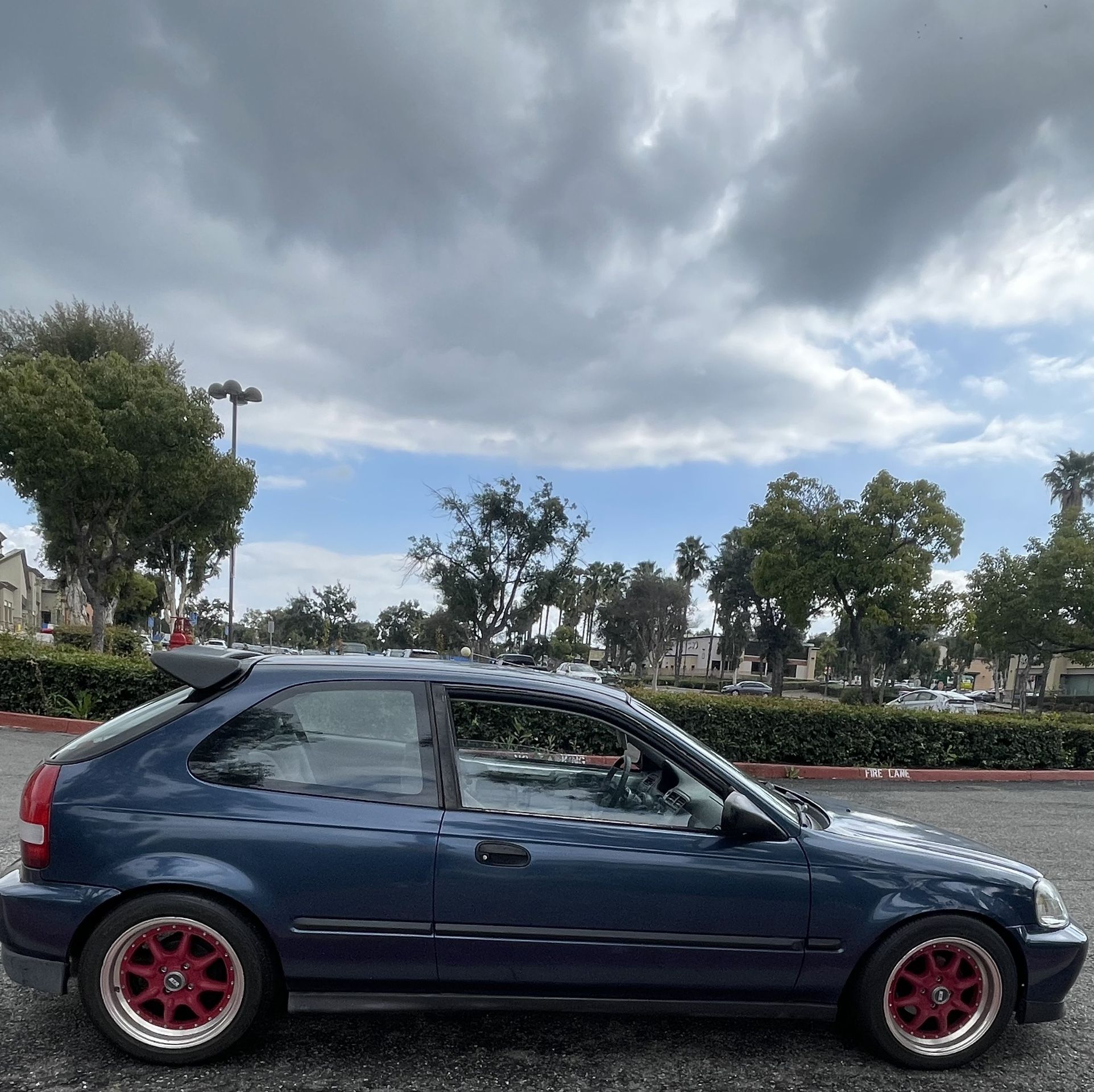 Ek Hatch for Sale in Phillips Ranch, CA OfferUp