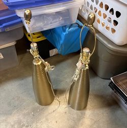 set of lamps
