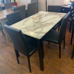 5pc Dining Room Table Set 