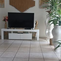 Tv And TV Stand 