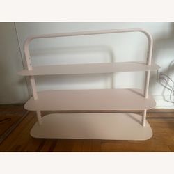 One Heavy Metal Oval 3-Tier Commercial Display Case