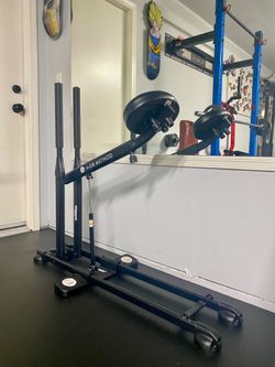 DB Method Squat Machine
