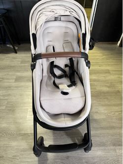 Maxi Cosi Travel System