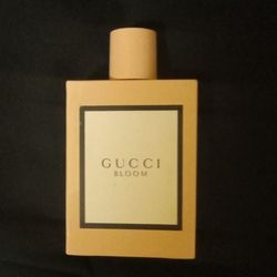 Gucci Bloom Perfume