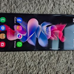 UNLOCKED Samsung Galaxy Z Flip 3 5G