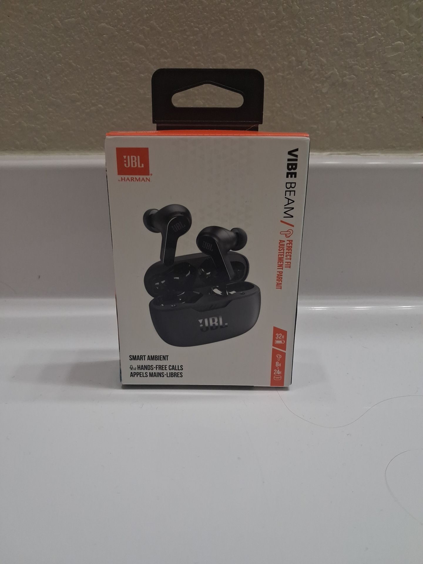 JBL HARMAN BLUETOOTH EAR PODS