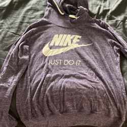 Nike sweatshirt