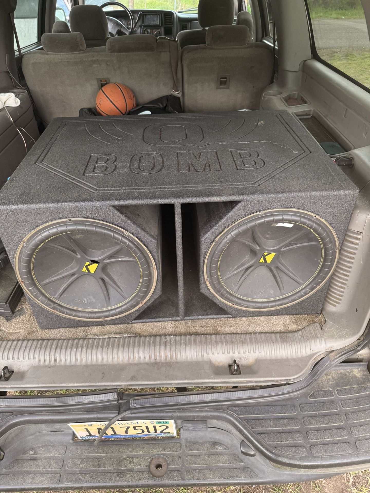 2 15’s Kickers With Qbomb Box