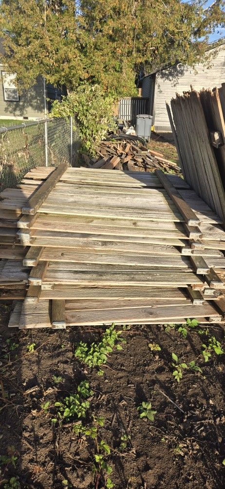 FREE CEDAR FENCE & 4X4 POSTS