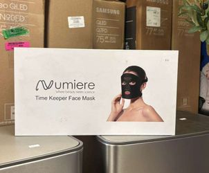 Numiere redlight face mask