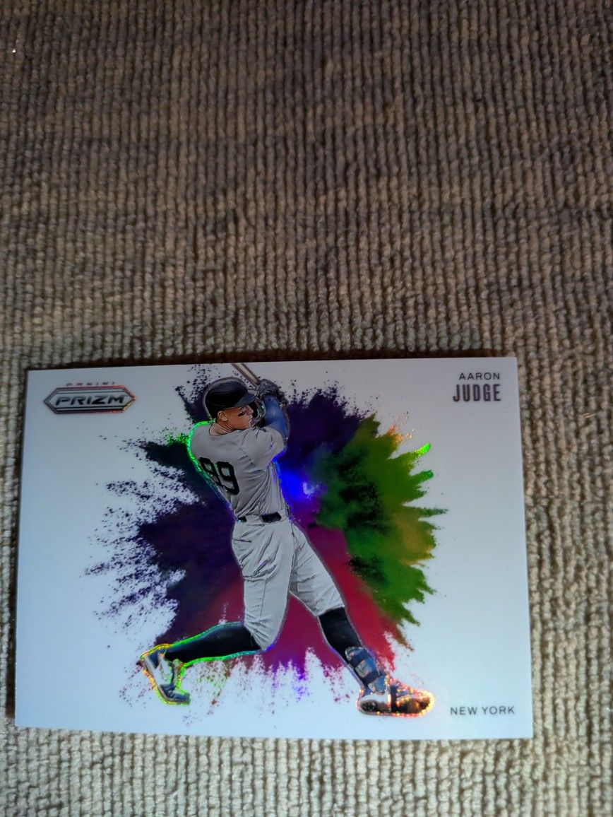 Aaron Judge Super Short Print, Card #7. Color Burst Card. Very Rare