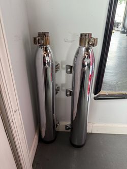 Muffler