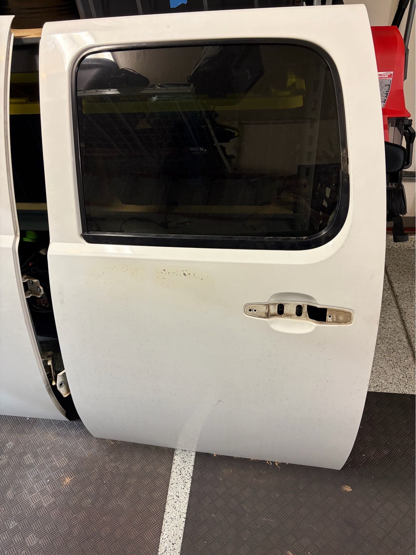 2007-13 Silverado Sierra Avalanche rear driver door