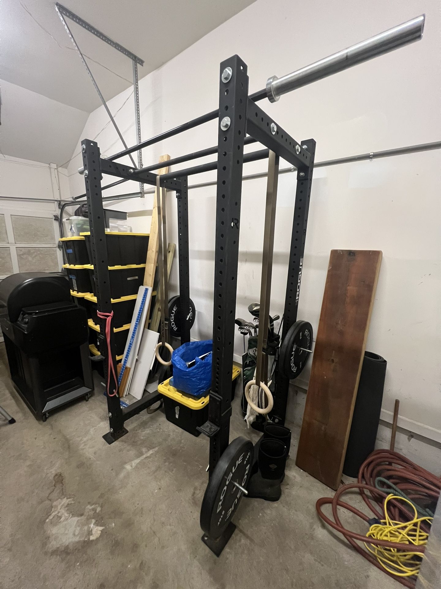 Rogue- Monster Lite 90" Power Rack