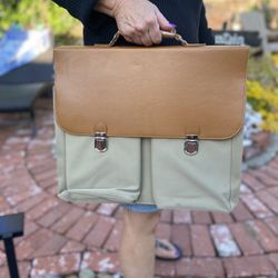 Stylish Shoulder Bag With Strap