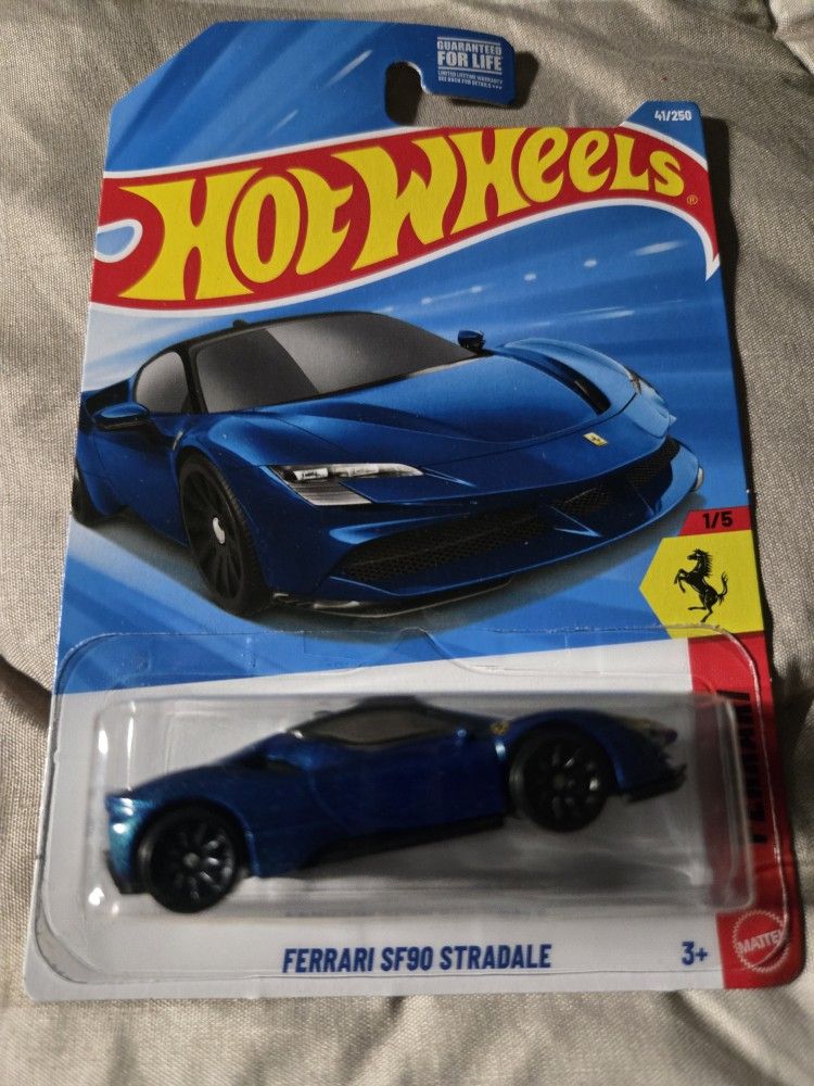 Ferrari sf90 blue hotwheels