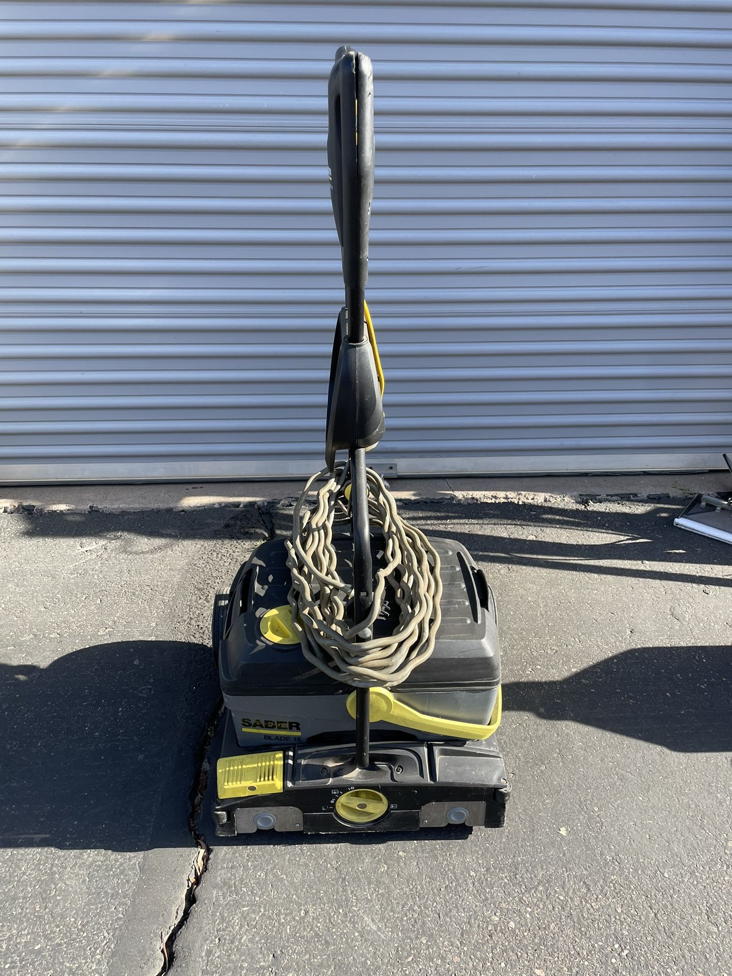 Karcher Tornado BR Saber 16 Auto Floor Scrubber #2