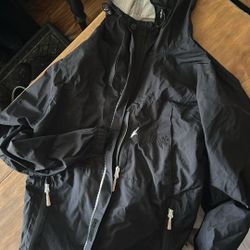 Women’s Clothing 