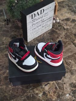 Nike Jordan 1 Retro High OG "Black Toe Reimagined" (TD) - Size 2C - Deadstock