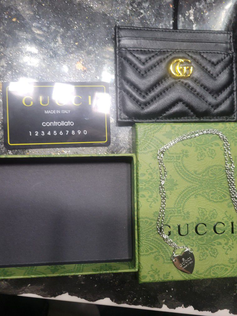 Necklace / Wallet Gucci Set