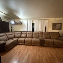 Sectional Couch- Single Piece 4 Electric Recliners