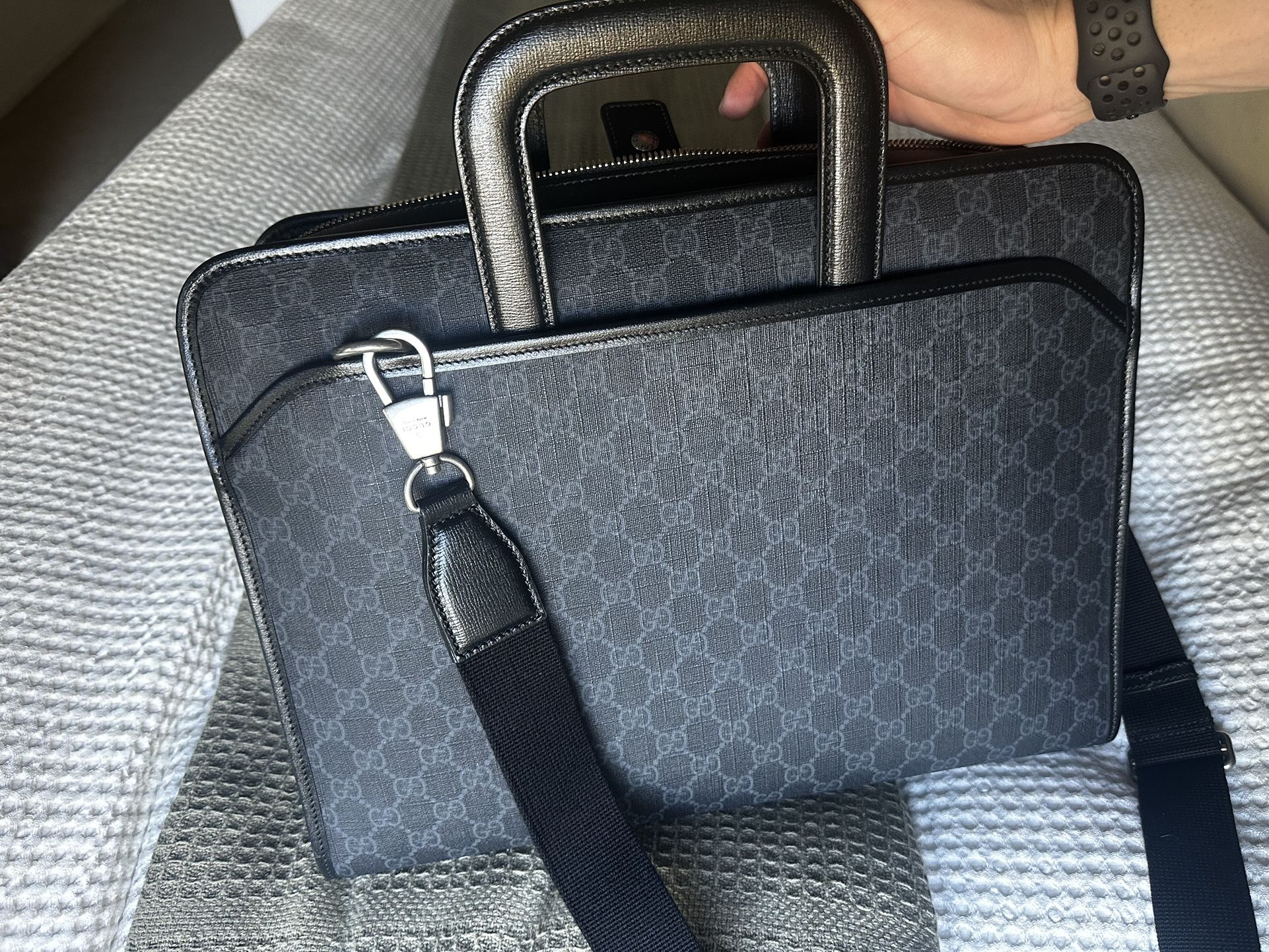 Gucci briefcase With interlocking G 