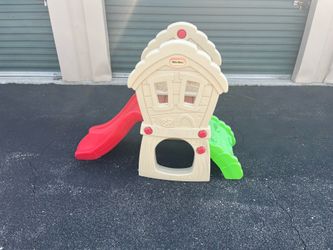 Little Tikes Hide and Seek Climber