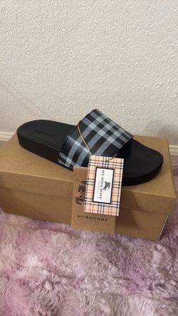 Burberry slides