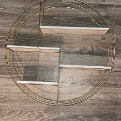 White/Gold tiered Wall Frame