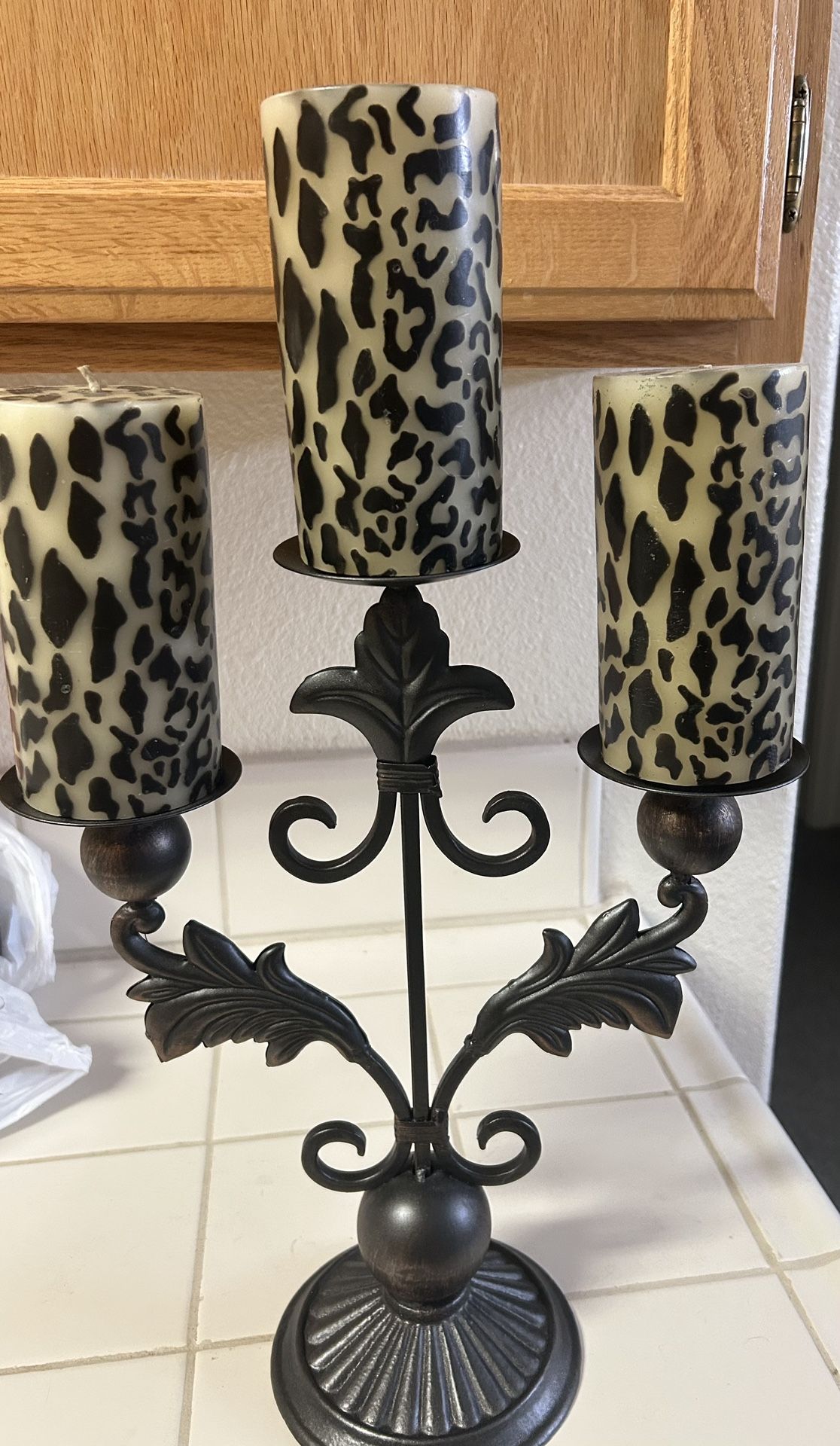 Fleur Di Li Iron Candle Holder With Candles