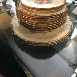Royal China Inc 22k plate Set 