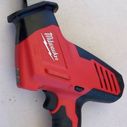 Milwaukee M18 Hackzall