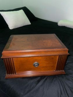 Quality importers humidor