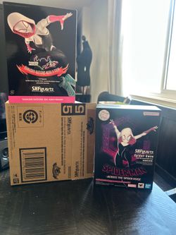 World tour spider Gwen sh Figuarts