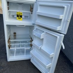 Vissani NEW 18 Cubic Refrigerator Fridge Freezer Free Local Delivery/30 Day Warranty 