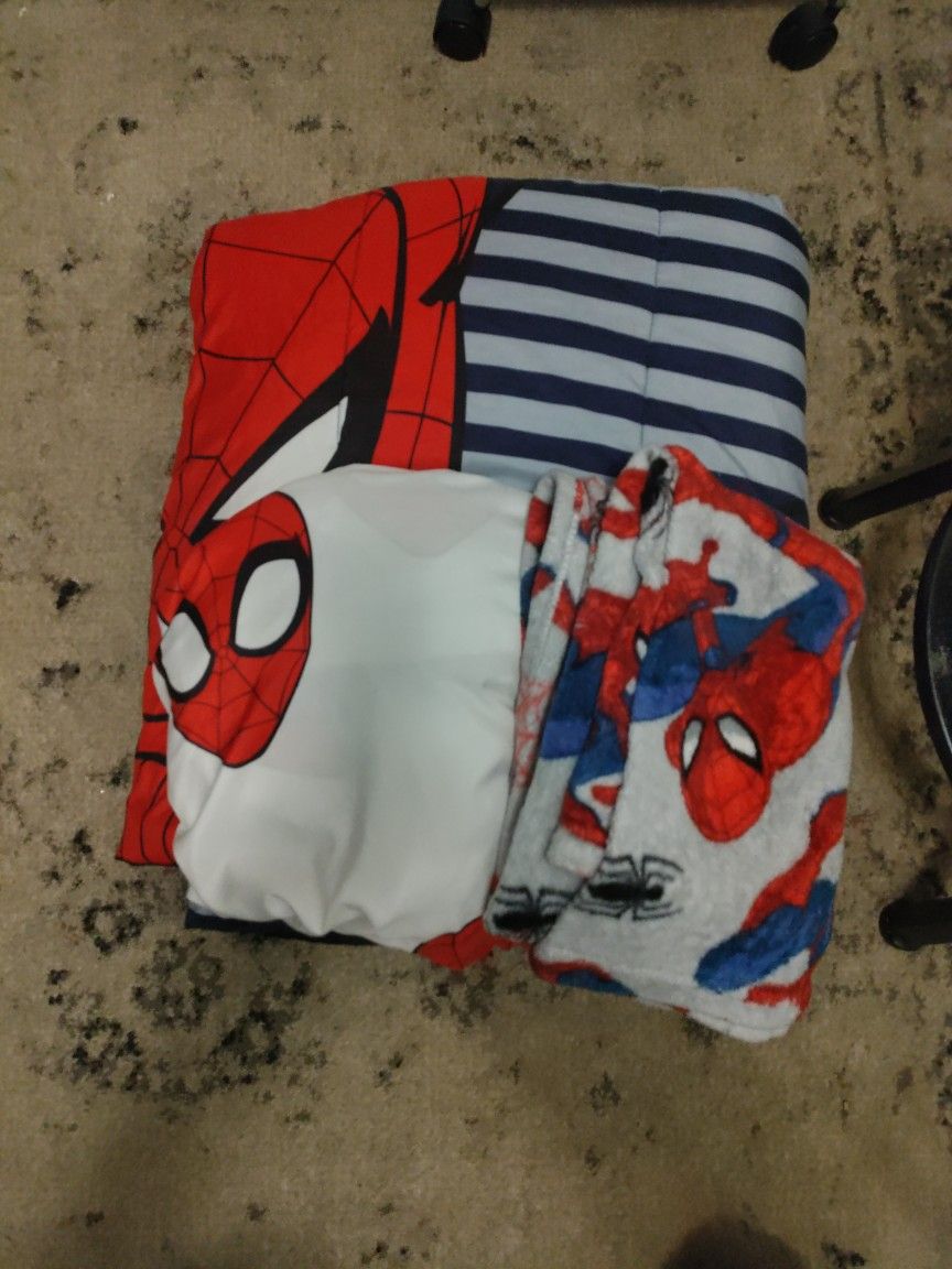 Spiderman Comforter Set