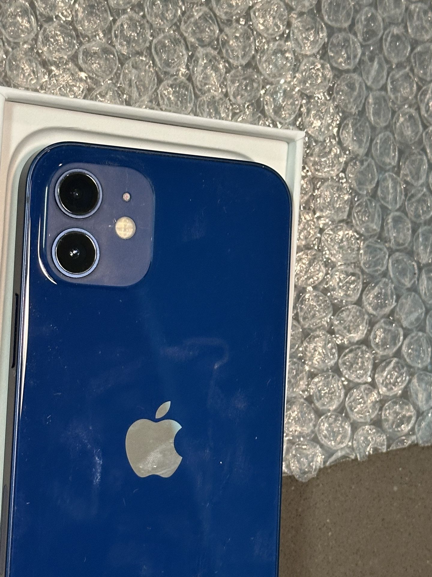 iPhone 12 128GB Blue UNLOCKED