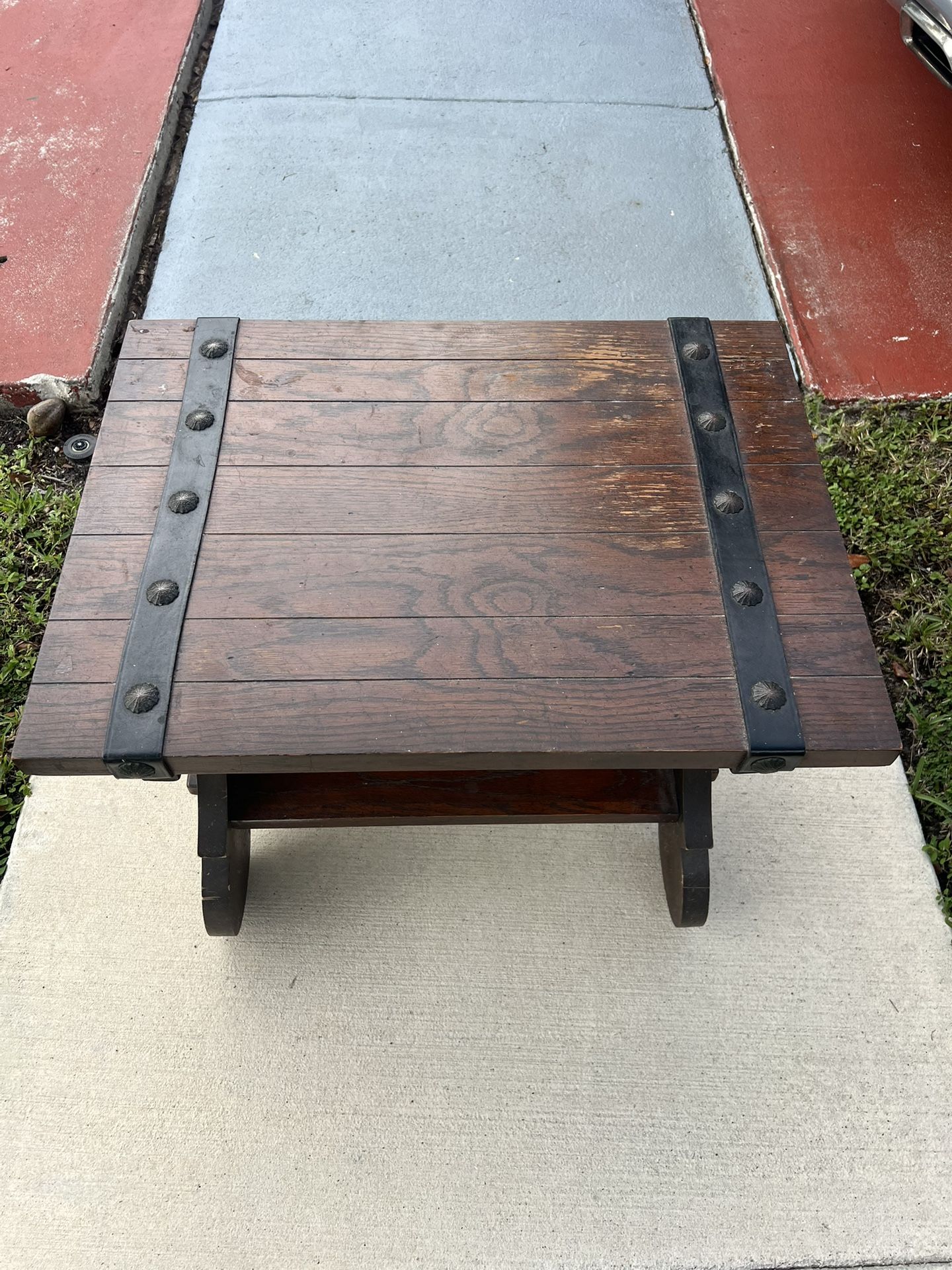 Lane Altavista Table Rare Vintage Antique