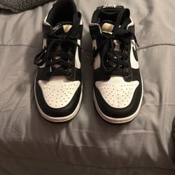 Nike Pandas Size 7y Kids