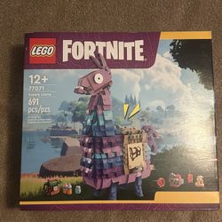 LEGO Fortnite Supply Llama 