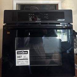 Electric Wall Oven Never Used